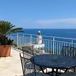 Con Piscina Su Terrazza Vista Mare