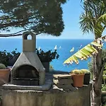 Con Piscina Su Terrazza Vista Mare Apartment