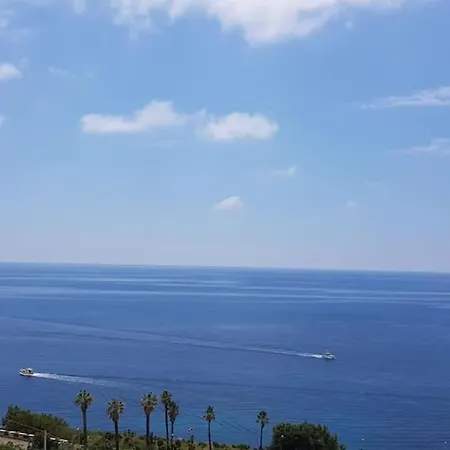 Con Piscina Su Terrazza Vista Mare Sanremo